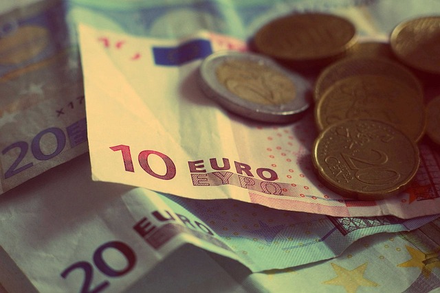 euro peníze